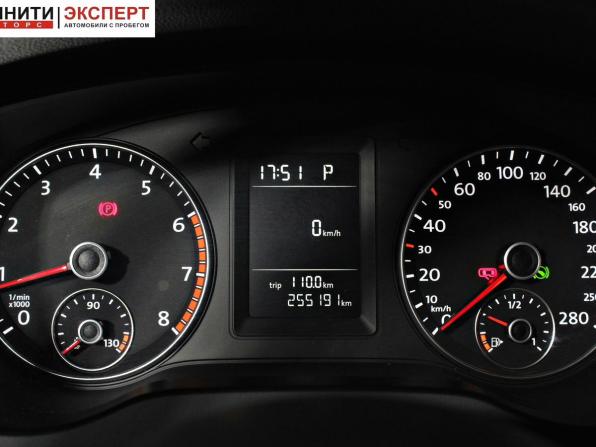 Volkswagen Jetta VI с пробегом 2012 года, цена 897 000 рублей, 255189 км, седан, Автокод Объявления