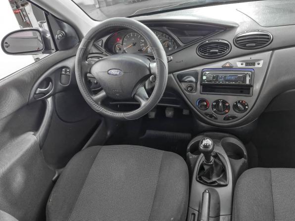 Ford Focus I Рестайлинг с пробегом 2004 года, цена 155 000 рублей, 355000 км, седан, Автокод Объявления