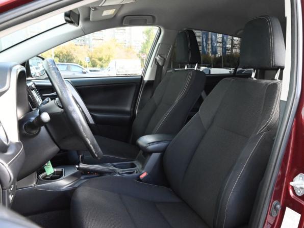 Toyota RAV4 IV (XA40) Рестайлинг с пробегом 2015 года, цена 2 225 000 рублей, 164031 км, внедорожник, Автокод Объявления