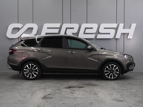 Lada (ВАЗ) Vesta I Рестайлинг (NG) с пробегом 2024 года, цена 1 399 000 рублей, 25580 км, универсал, Автокод Объявления
