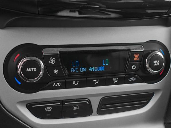 Ford Focus III с пробегом 2012 года, цена 940 000 рублей, 85039 км, хэтчбек, Автокод Объявления