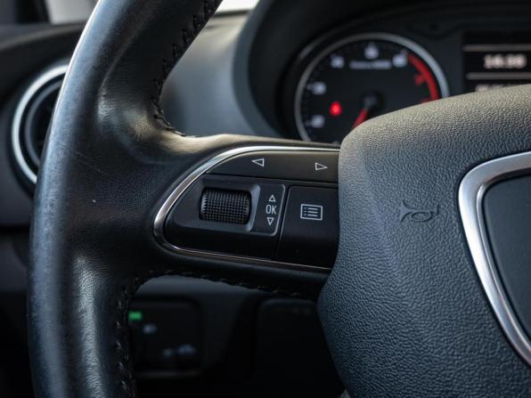 Audi A3 III (8V) с пробегом 2015 года, цена 1 415 000 рублей, 154514 км, седан, Автокод Объявления