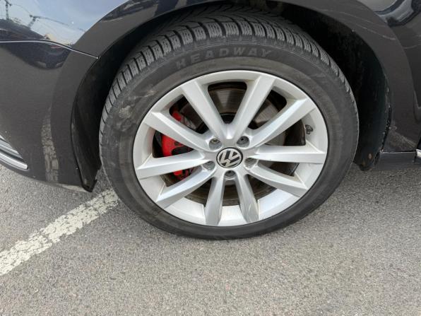 Volkswagen Passat B7 с пробегом 2011 года, цена 885 000 рублей, 329097 км, седан, Автокод Объявления
