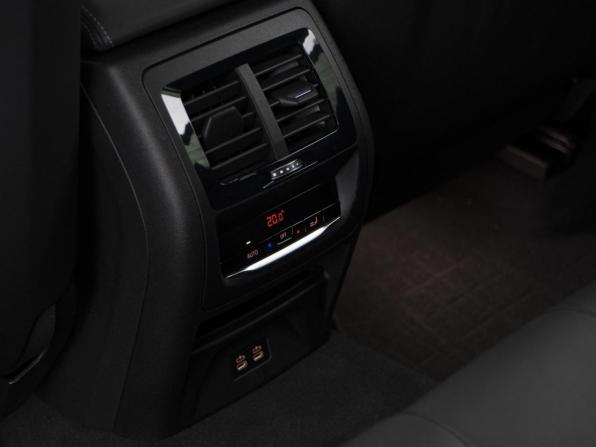 BMW X4 M I (F98) Рестайлинг с пробегом 2022 года, цена 9 497 077 рублей, 54688 км, внедорожник, Автокод Объявления