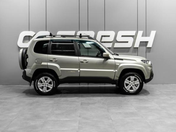 Lada (ВАЗ) Niva Travel I с пробегом 2021 года, цена 979 000 рублей, 116309 км, внедорожник, Автокод Объявления