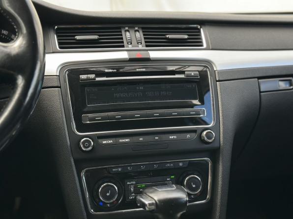 Skoda Superb II с пробегом 2012 года, цена 1 090 000 рублей, 169788 км, лифтбек, Автокод Объявления