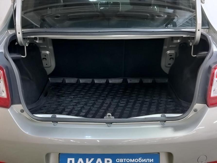 Renault Logan II Санкт-Петербург  - изображение 7