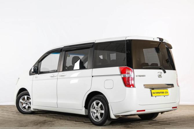 Honda Stepwgn IV Рестайлинг с пробегом 2012 года, цена 1 649 000 рублей, 167717 км, минивэн, Автокод Объявления