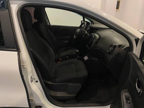 Renault Kaptur I с пробегом 2017 года, цена 1 340 000 рублей, 106664 км, внедорожник, Автокод Объявления