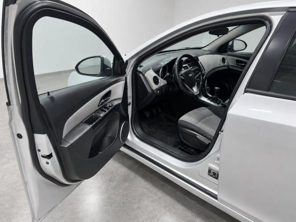 Chevrolet Cruze I с пробегом 2011 года, цена 549 000 рублей, 240000 км, седан, Автокод Объявления