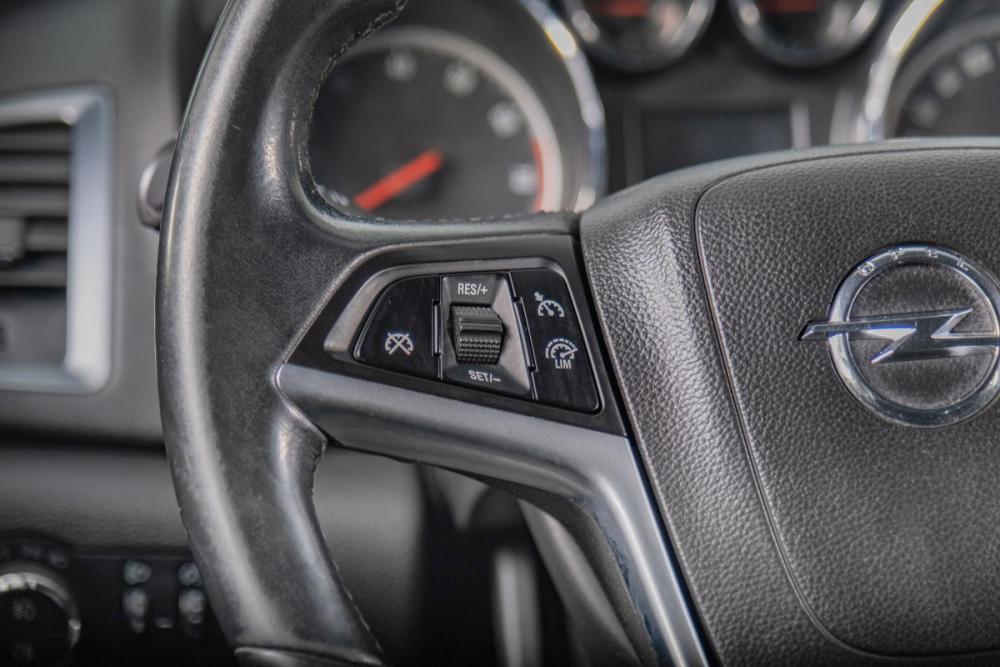 Opel Astra J Рестайлинг Томск  - изображение 14