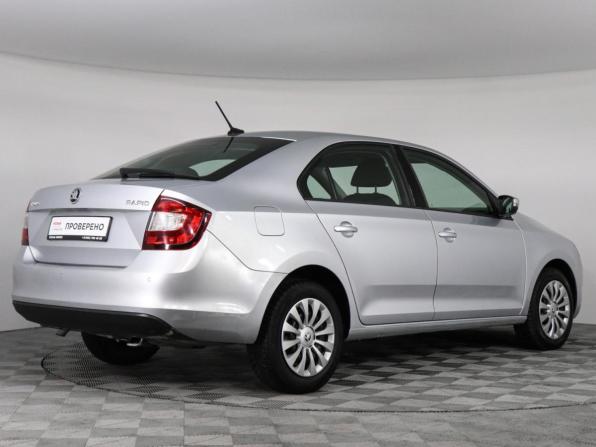 Skoda Rapid I Рестайлинг с пробегом 2018 года, цена 1 030 000 рублей, 124908 км, лифтбек, Автокод Объявления