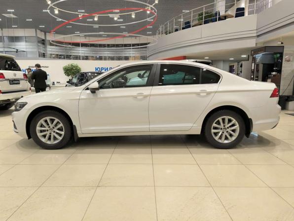 Volkswagen Passat B8 Рестайлинг с пробегом 2020 года, цена 1 980 000 рублей, 116973 км, седан, Автокод Объявления