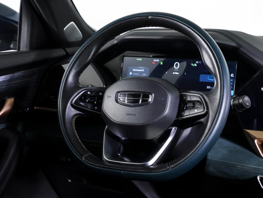 Geely Monjaro I Москва  - изображение 13