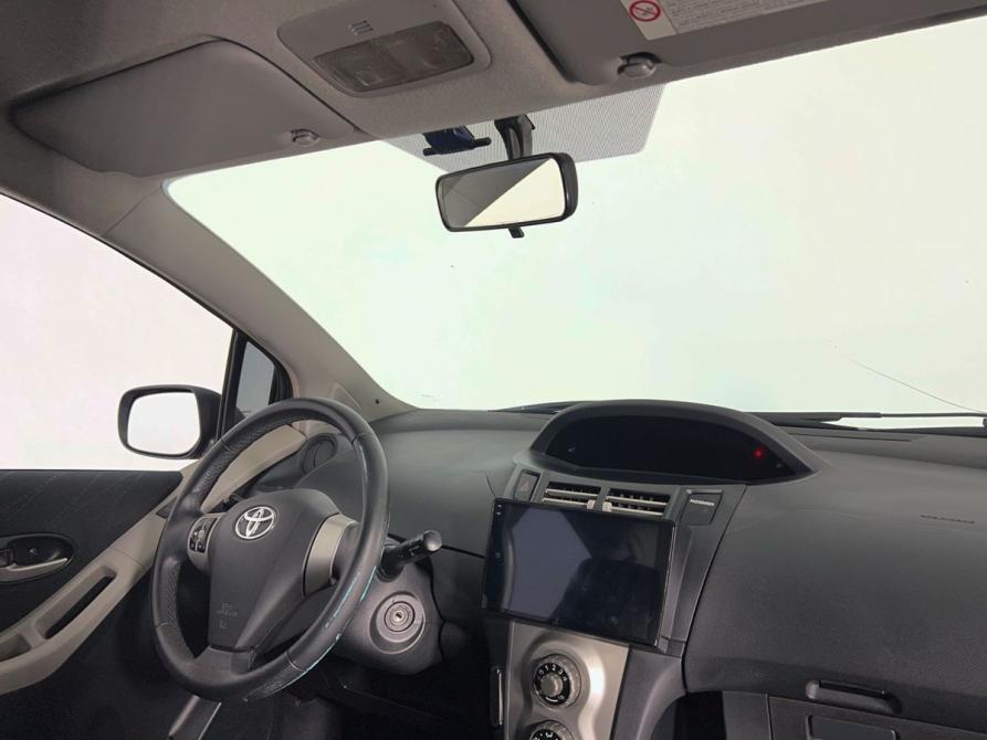 Toyota Yaris II Архангельск  - изображение 13