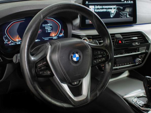 BMW 5 серии VII (G30/G31/G38) Рестайлинг с пробегом 2022 года, цена 4 100 000 рублей, 70500 км, седан, Автокод Объявления