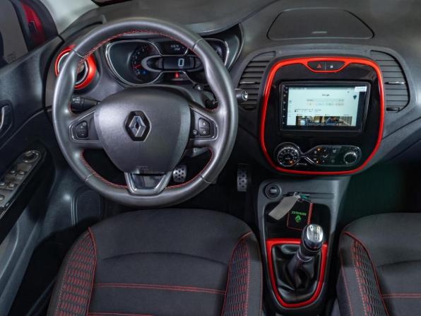 Renault Kaptur I с пробегом 2018 года, цена 1 620 000 рублей, 103679 км, внедорожник, Автокод Объявления