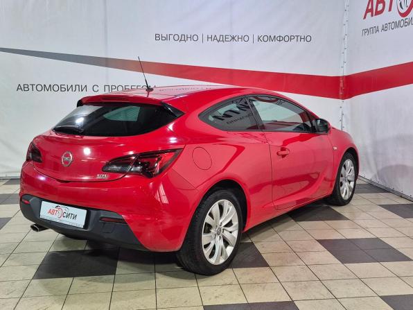 Opel Astra J Рестайлинг с пробегом 2012 года, цена 894 000 рублей, 132487 км, хэтчбек, Автокод Объявления