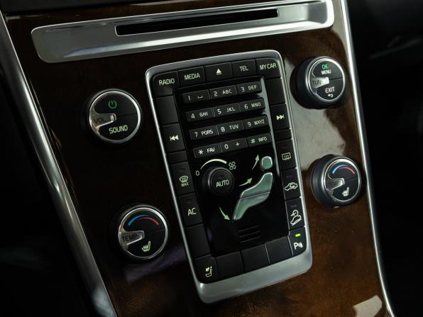 Volvo XC60 I с пробегом 2012 года, цена 1 399 585 рублей, 185078 км, внедорожник, Автокод Объявления