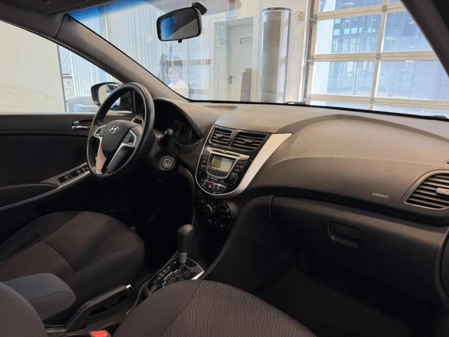 Hyundai Solaris I Подольск  - изображение 8