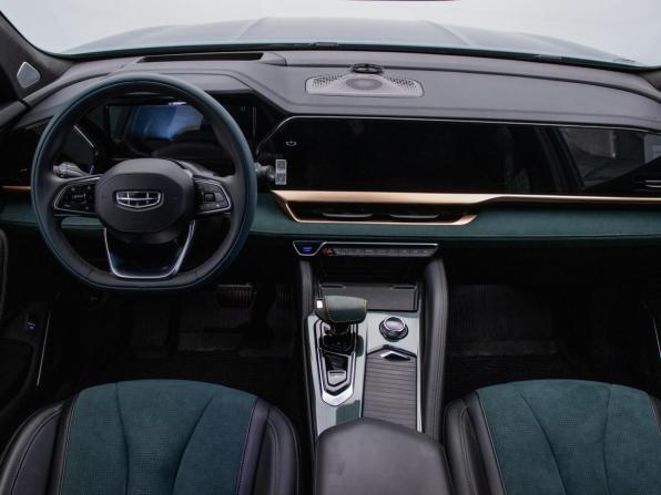Geely Monjaro I с пробегом 2023 года, цена 3 400 000 рублей, 11700 км, внедорожник, Автокод Объявления