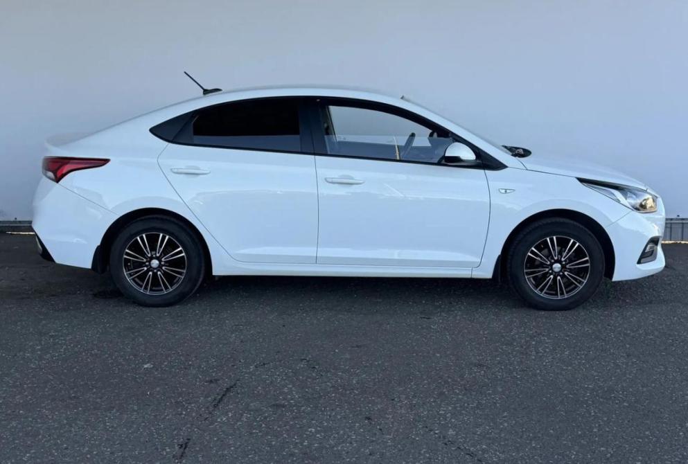 Hyundai Solaris II Киров  - изображение 4