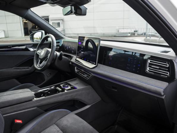 Volkswagen Tiguan III (China Market) с пробегом 2024 года, цена 4 498 000 рублей, 30500 км, внедорожник, Автокод Объявления