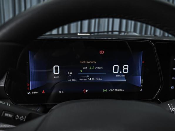 Chevrolet Monza II Рестайлинг с пробегом 2024 года, цена 1 628 000 рублей, 36513 км, седан, Автокод Объявления