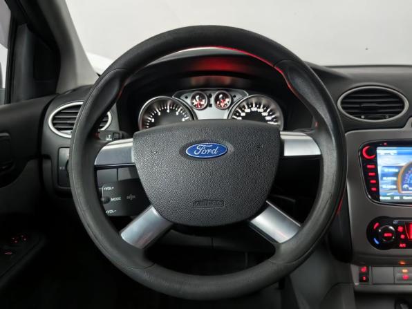 Ford Focus II Рестайлинг с пробегом 2008 года, цена 585 000 рублей, 130345 км, хэтчбек, Автокод Объявления