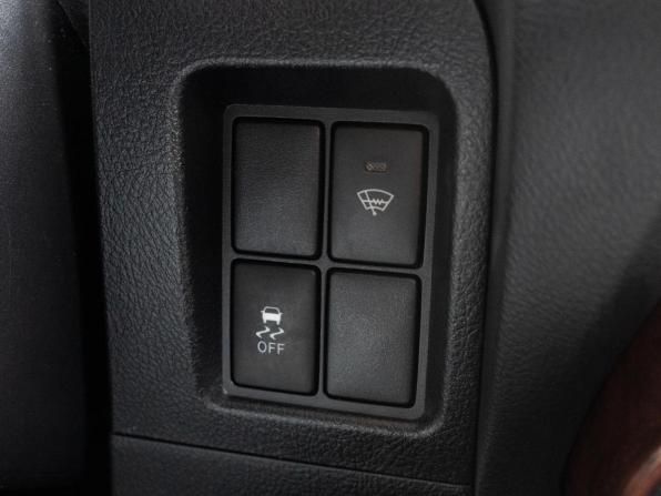 Toyota Land Cruiser Prado 150 Series Рестайлинг 1 с пробегом 2015 года, цена 3 050 000 рублей, 320066 км, внедорожник, Автокод Объявления