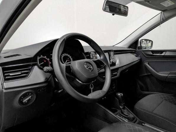 Skoda Rapid II с пробегом 2020 года, цена 1 090 000 рублей, 209049 км, лифтбек, Автокод Объявления