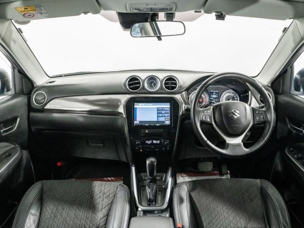 Suzuki Escudo IV Рестайлинг с пробегом 2019 года, цена 1 735 000 рублей, 146651 км, внедорожник, Автокод Объявления
