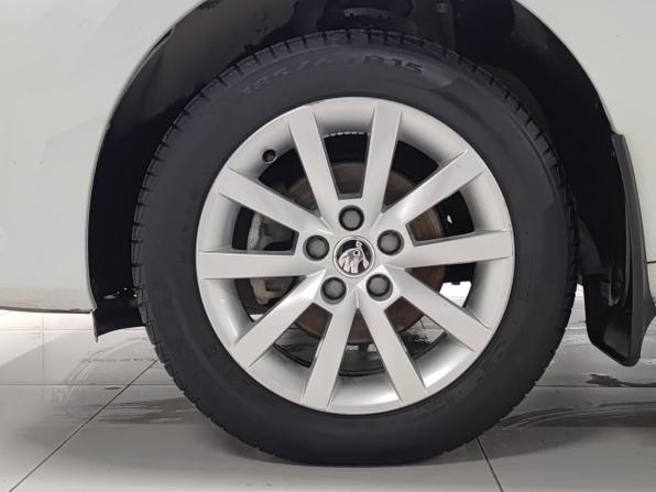 Skoda Rapid II с пробегом 2021 года, цена 1 445 000 рублей, 136584 км, лифтбек, Автокод Объявления