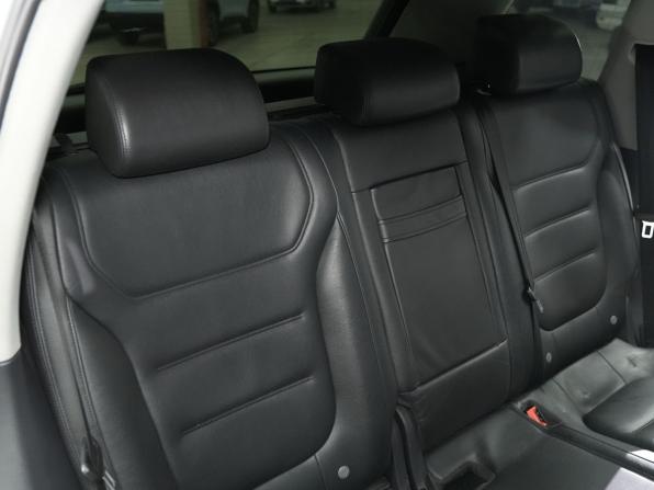 Volkswagen Touareg II с пробегом 2010 года, цена 2 300 000 рублей, 256372 км, внедорожник, Автокод Объявления