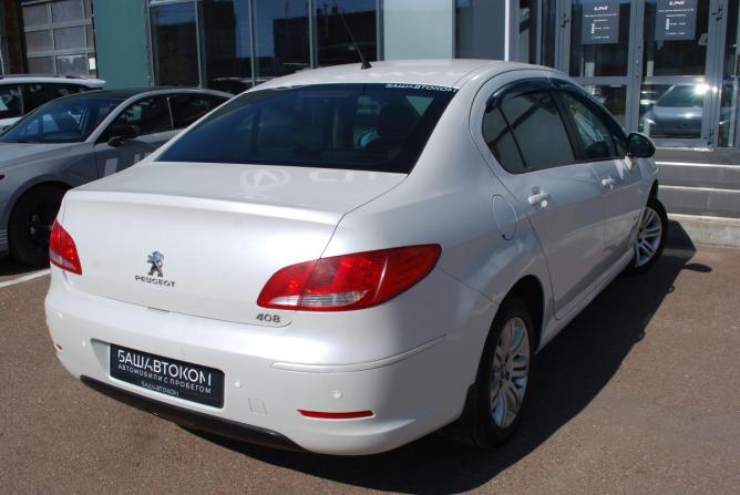 Peugeot 408 I с пробегом 2014 года, цена 595 000 рублей, 216596 км, седан, Автокод Объявления