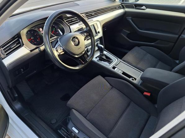 Volkswagen Passat B8 с пробегом 2017 года, цена 1 770 000 рублей, 193616 км, седан, Автокод Объявления