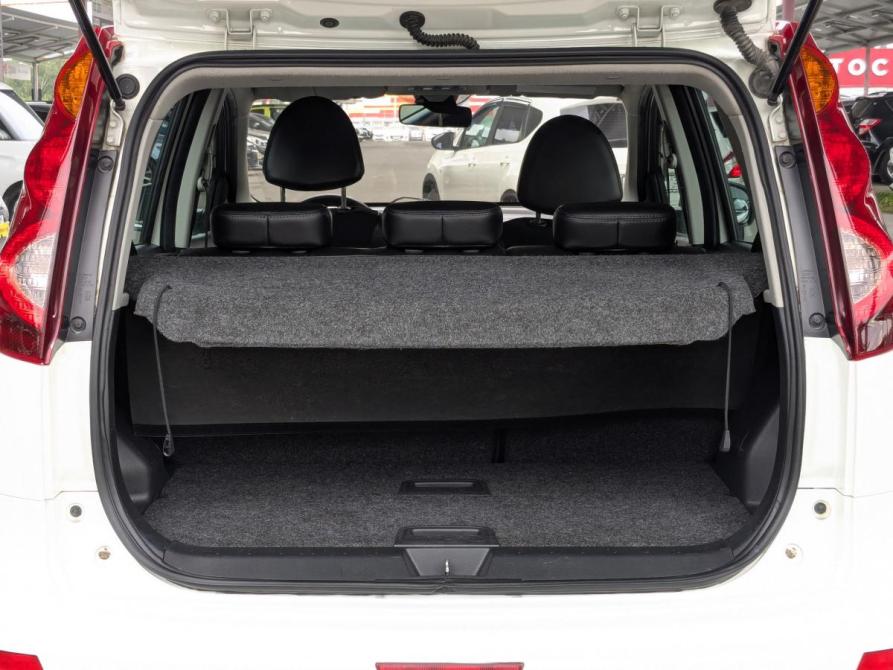 Nissan Note I Рестайлинг Екатеринбург  - изображение 10