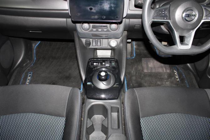 Nissan Leaf II (ZE1) с пробегом 2020 года, цена 1 490 000 рублей, 48596 км, хэтчбек, Автокод Объявления