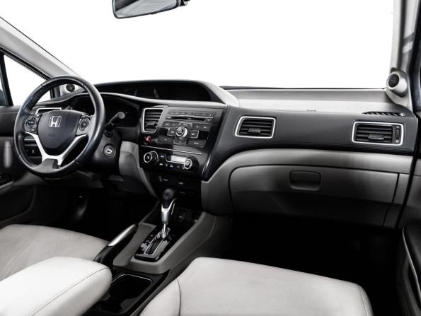 Honda Civic IX Рестайлинг с пробегом 2014 года, цена 1 599 000 рублей, 95131 км, седан, Автокод Объявления