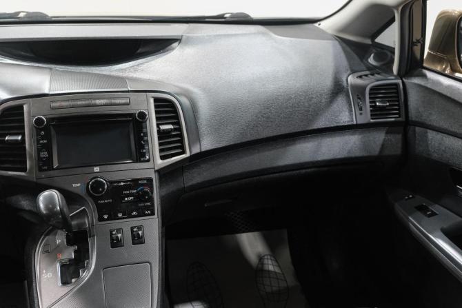 Toyota Venza I с пробегом 2013 года, цена 2 149 000 рублей, 236000 км, внедорожник, Автокод Объявления