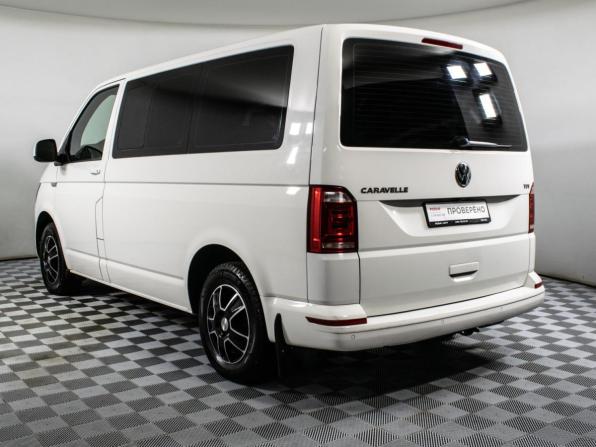 Volkswagen Caravelle T6 с пробегом 2016 года, цена 1 900 000 рублей, 267001 км, минивэн, Автокод Объявления