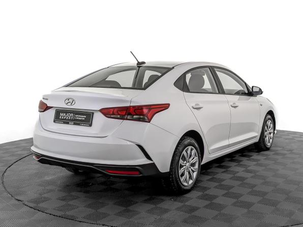Hyundai Solaris II Рестайлинг с пробегом 2022 года, цена 1 565 000 рублей, 104513 км, седан, Автокод Объявления