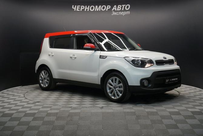 Kia Soul II Рестайлинг с пробегом 2018 года, цена 1 707 000 рублей, 97000 км, хэтчбек, Автокод Объявления