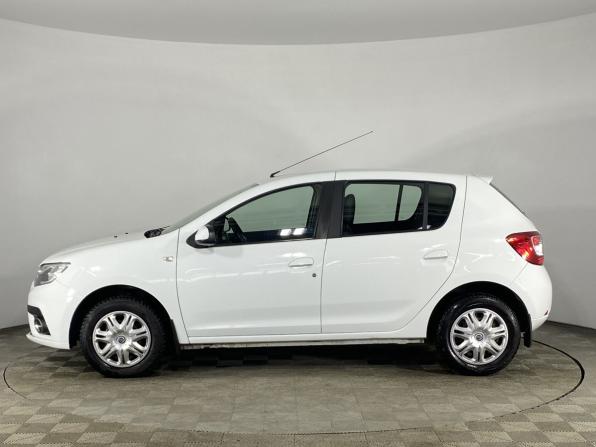 Renault Sandero II Рестайлинг с пробегом 2018 года, цена 830 000 рублей, 173224 км, хэтчбек, Автокод Объявления