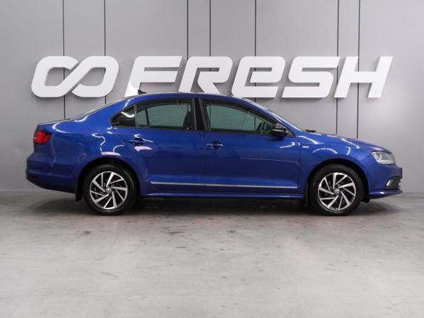 Volkswagen Jetta VI Рестайлинг с пробегом 2018 года, цена 1 749 000 рублей, 143826 км, седан, Автокод Объявления