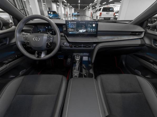 Toyota Camry IX (XV80) China Market с пробегом 2026 года, цена 4 350 000 рублей, 20 км, седан, Автокод Объявления