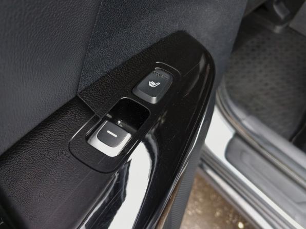 Kia Sportage IV Рестайлинг с пробегом 2021 года, цена 2 449 000 рублей, 101275 км, внедорожник, Автокод Объявления