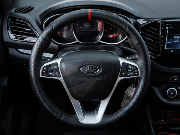 Lada (ВАЗ) Vesta I с пробегом 2018 года, цена 1 010 000 рублей, 112647 км, седан, Автокод Объявления