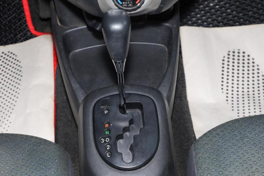 Toyota Yaris II Новосибирск  - изображение 13