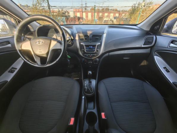 Hyundai Solaris I Рестайлинг с пробегом 2016 года, цена 609 000 рублей, 305600 км, седан, Автокод Объявления